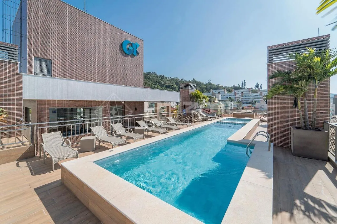 Pm 205: Luxury Rooftop Apartment in Bombinhas Beach Brazil